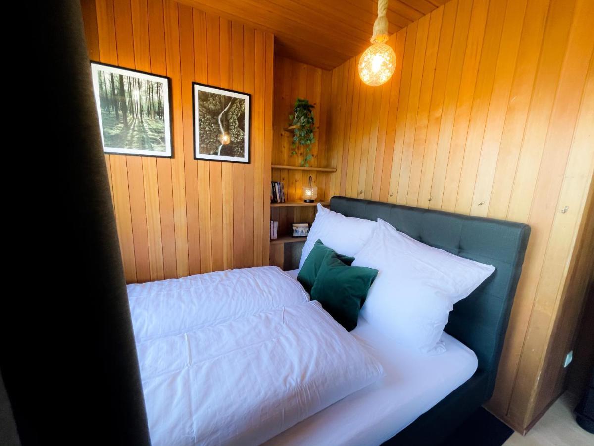 Gemuetliche Ferienwohnung Mit Kostenfreiem Pool Höchenschwand Exterior foto