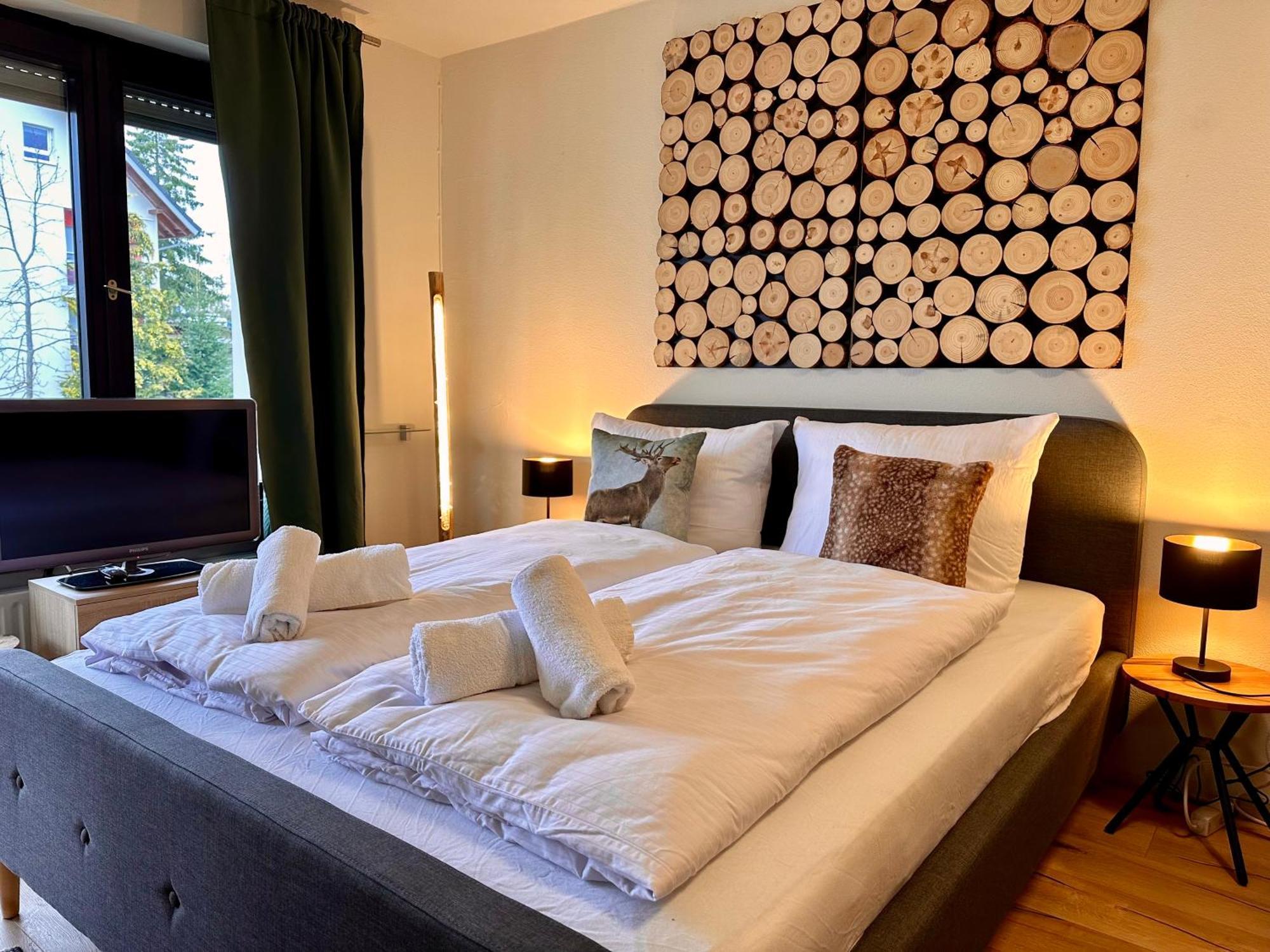 Gemuetliche Ferienwohnung Mit Kostenfreiem Pool Höchenschwand Exterior foto